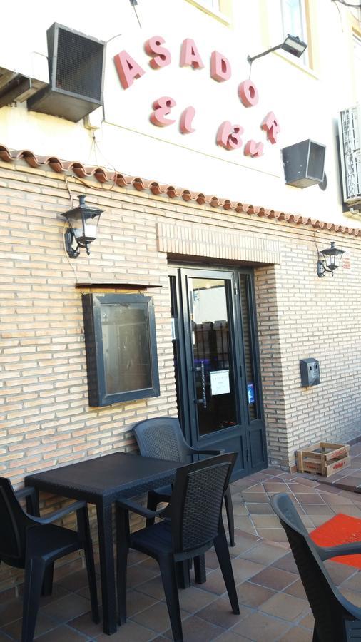 Hostal Sesena Exterior photo