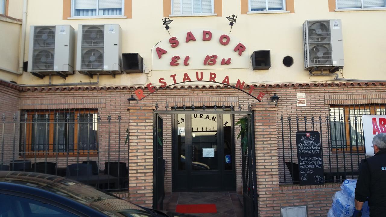 Hostal Sesena Exterior photo