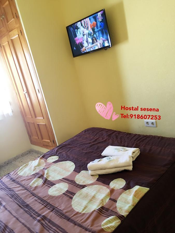Hostal Sesena Exterior photo